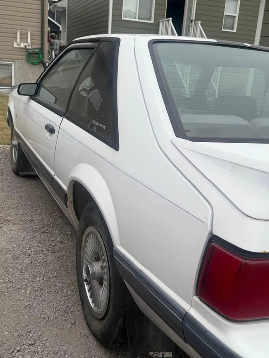 1990 Ford Mustang 3rd Gen - Image 5 of 8