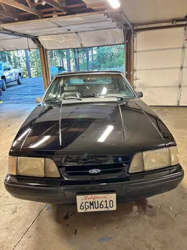 1990 Ford Mustang