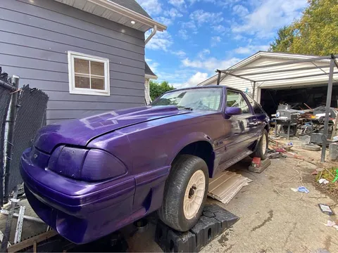 1990 Ford Mustang GT