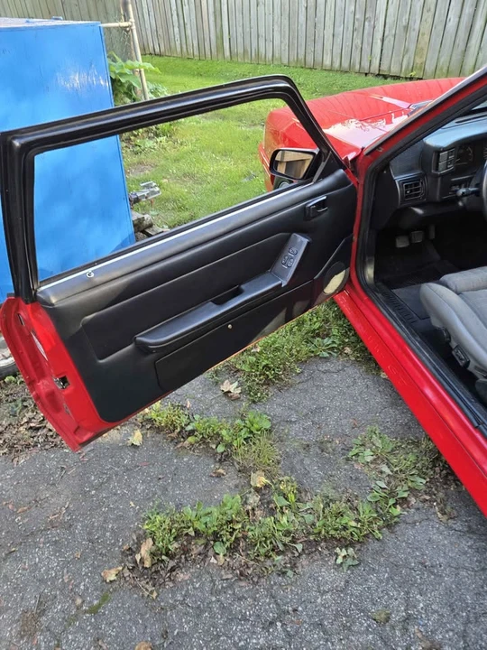 1990 Ford Mustang 3rd Gen - Image 5 of 13