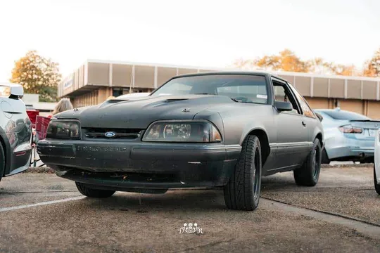 1990 Ford Mustang