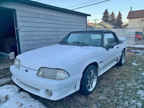 1990 Ford Mustang GT Convertible