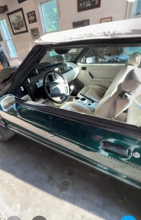 1990 Ford Mustang 3rd Gen - Image 5 of 7