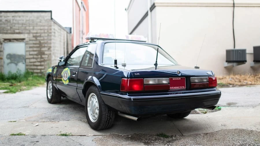1990 Ford Mustang 3rd Gen - Image 2 of 31