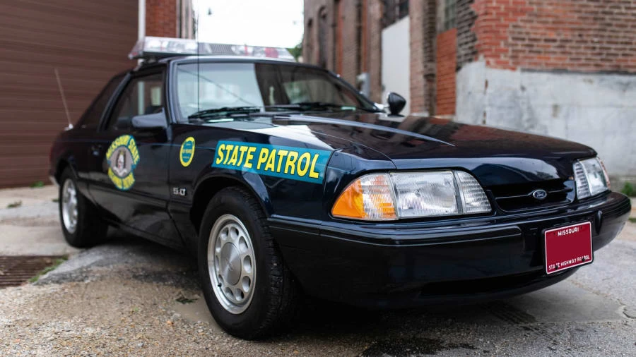 1990 Ford Mustang 3rd Gen - Image 7 of 31