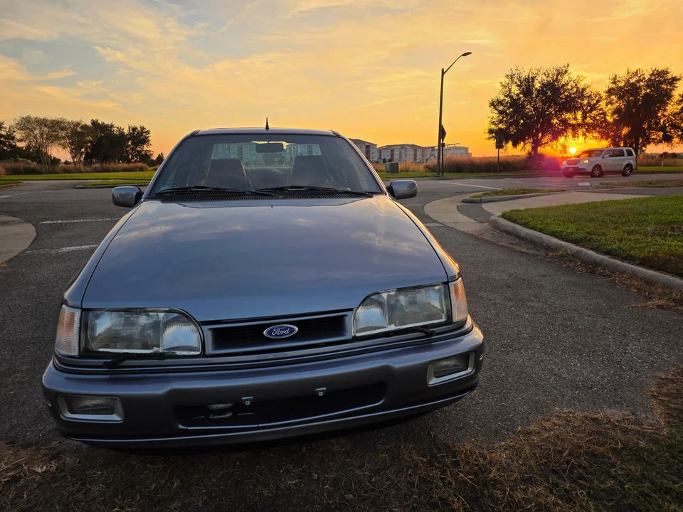 1990 Ford Sierra RS Cosworth - Image 23 of 31
