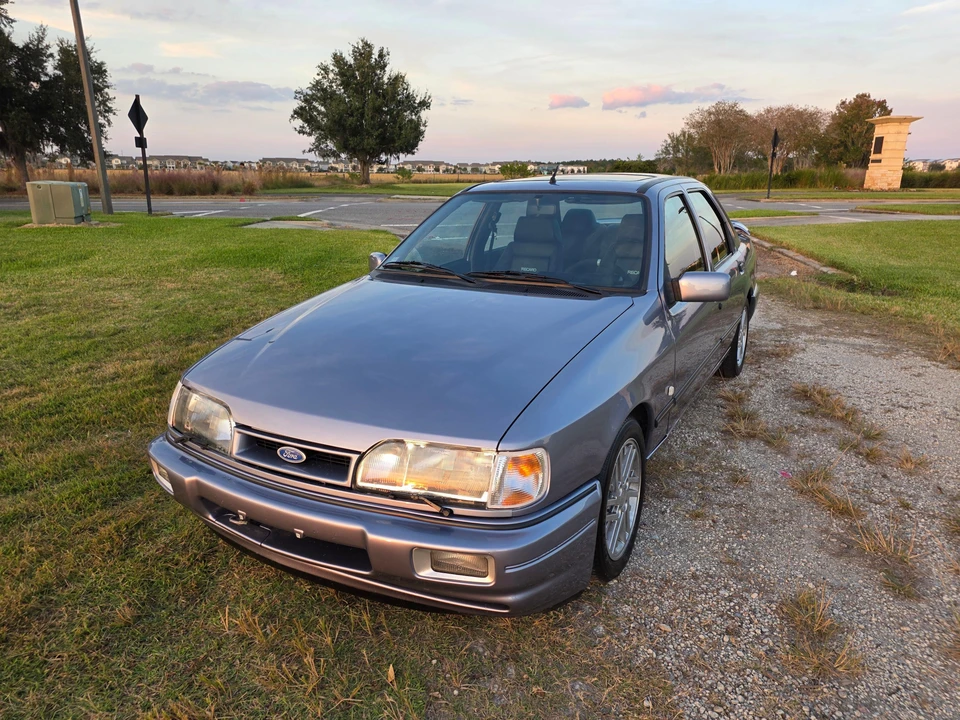 1990 Ford Sierra RS Cosworth - Image 12 of 31