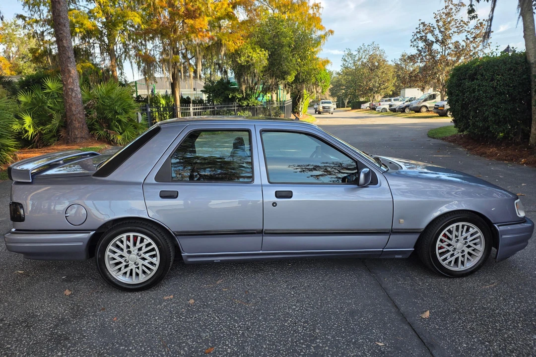 1990 Ford Sierra RS Cosworth - Image 3 of 31