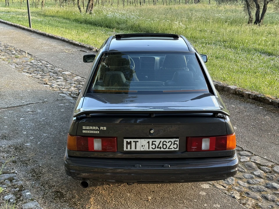 1990 Ford Sierra RS Cosworth - Image 14 of 31