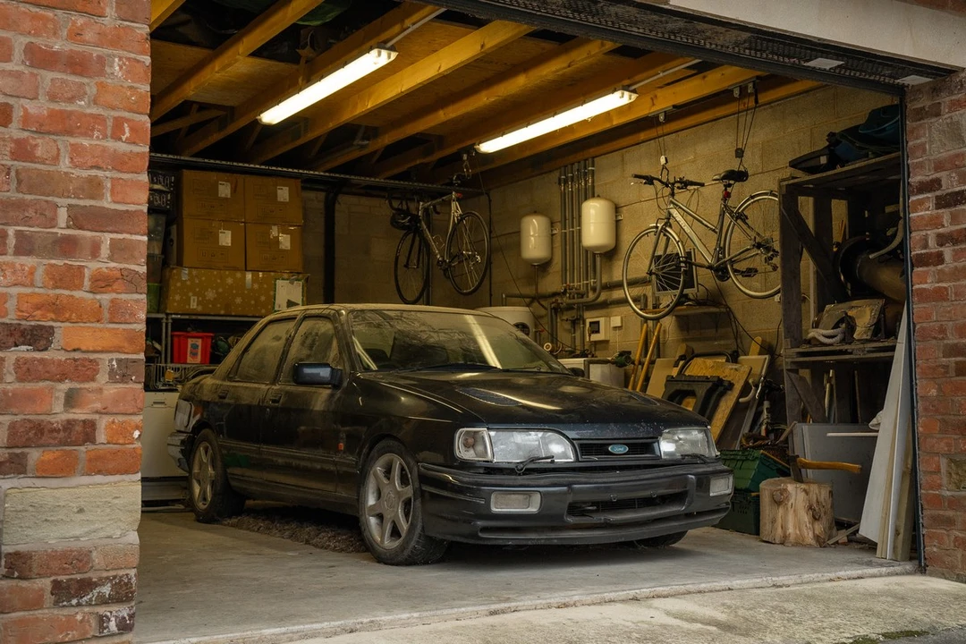 1990 Ford Sierra RS Cosworth - Image 12 of 30