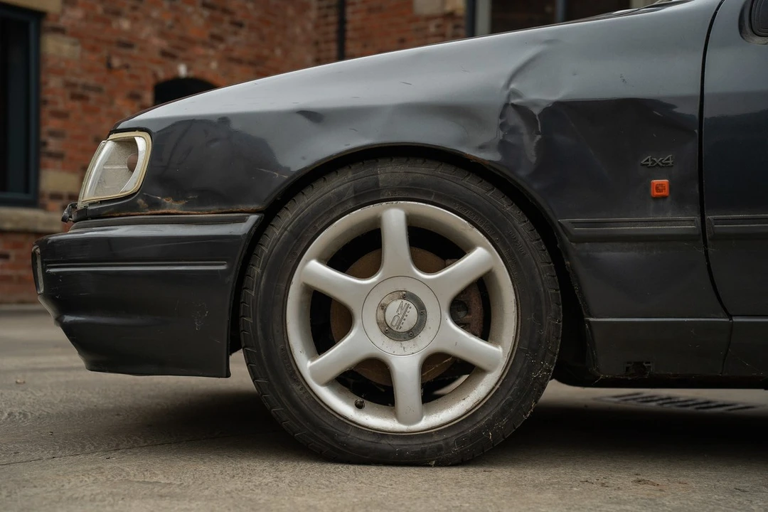 1990 Ford Sierra RS Cosworth - Image 14 of 30