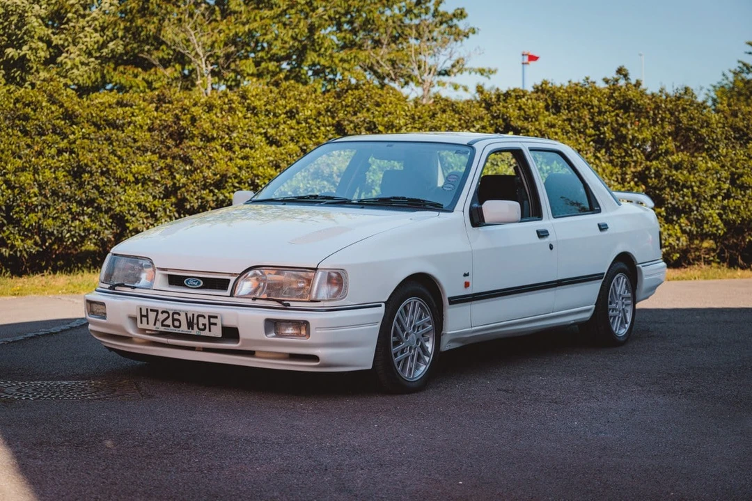 1990 Ford Sierra RS Cosworth - Image 2 of 30