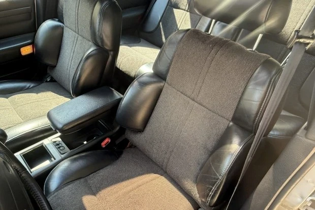 1990 Ford Taurus SHO 1st Gen - Image 4 of 8