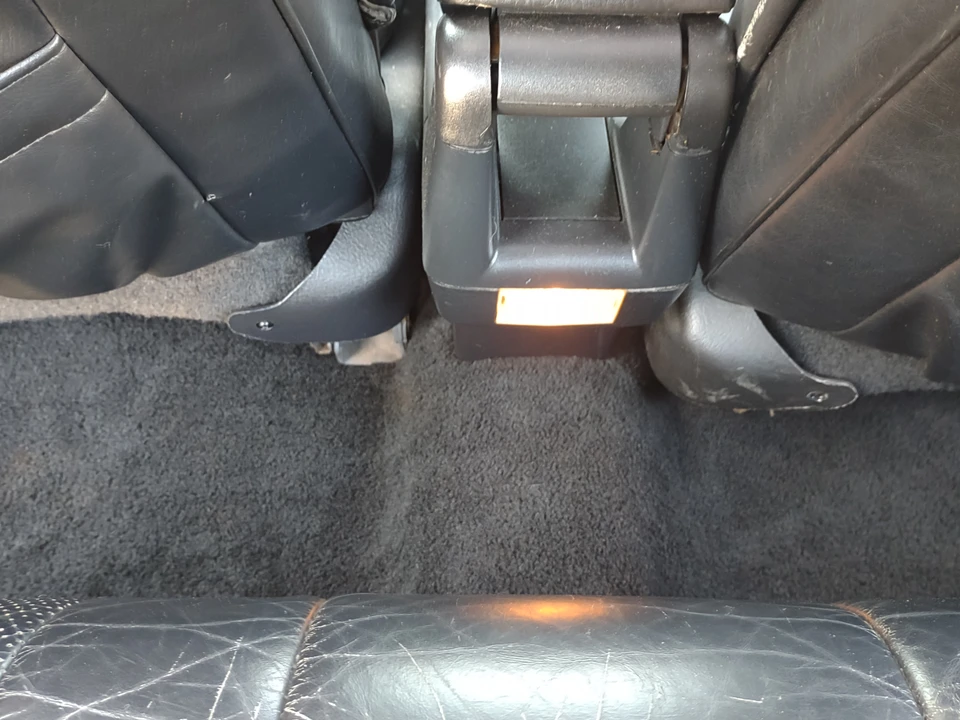 1990 Ford Taurus SHO 1st Gen - Image 25 of 31