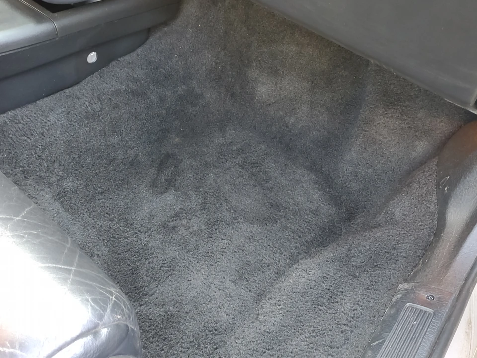1990 Ford Taurus SHO 1st Gen - Image 27 of 31