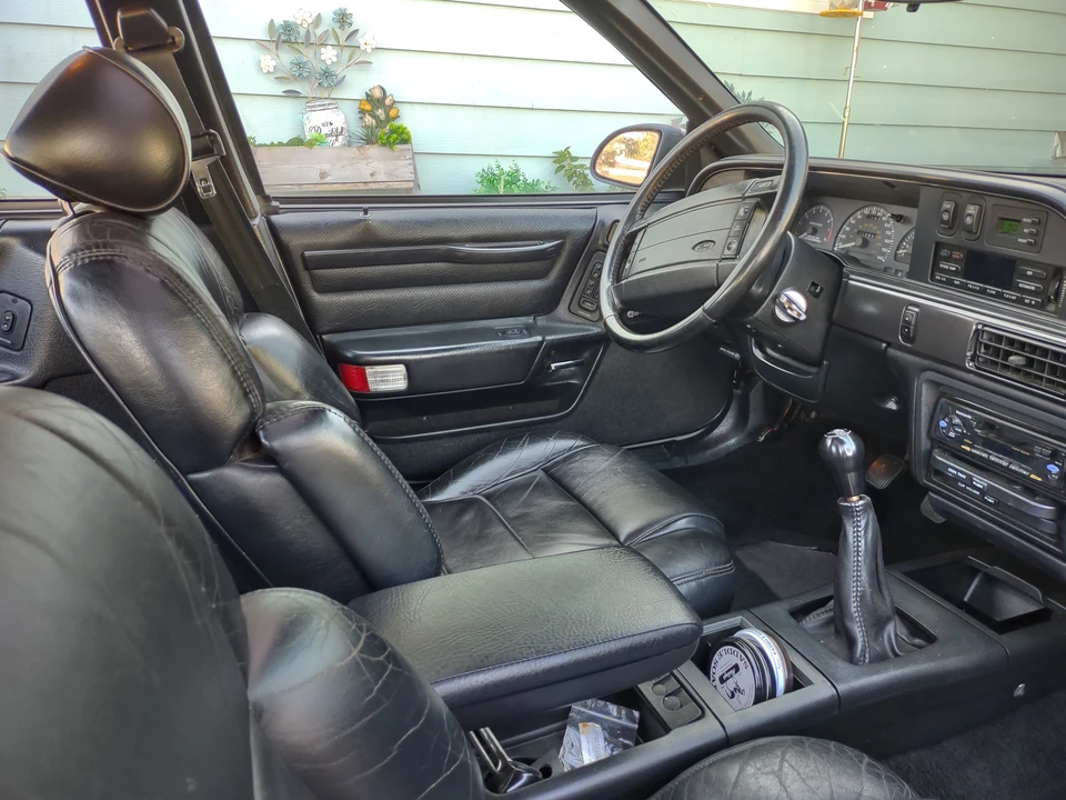 1990 Ford Taurus SHO 1st Gen - Image 10 of 31