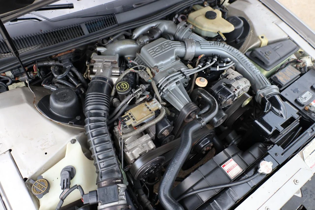 1990 Ford Thunderbird - Image 21 of 31