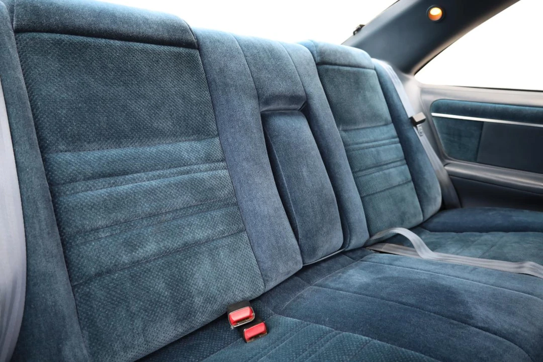 1990 Ford Thunderbird - Image 29 of 31