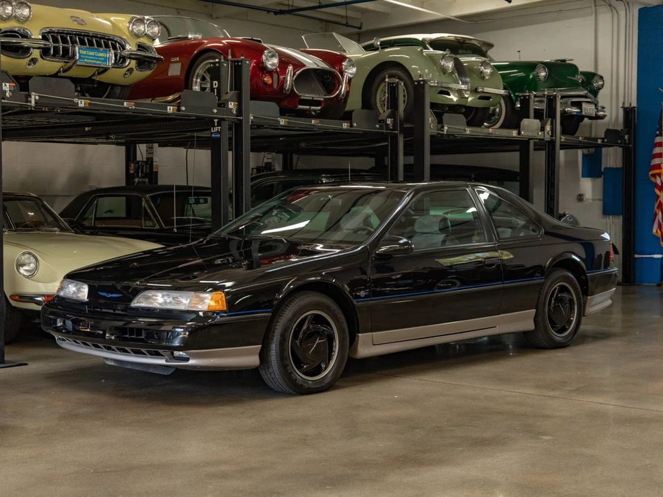 1990 Ford Thunderbird 10th Gen - Image 9 of 21