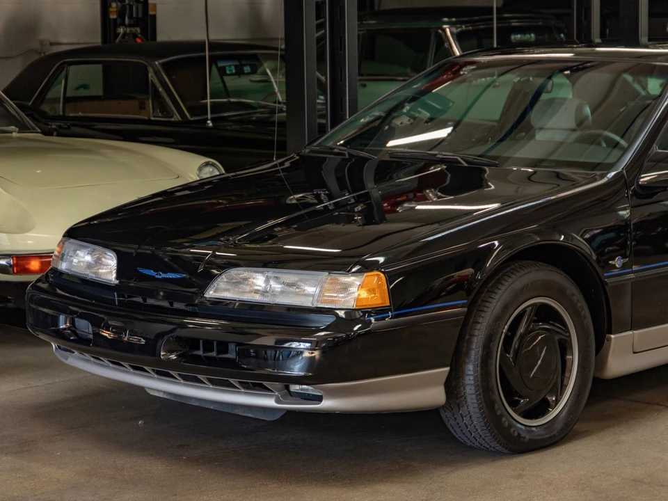 1990 Ford Thunderbird 10th Gen - Image 10 of 21