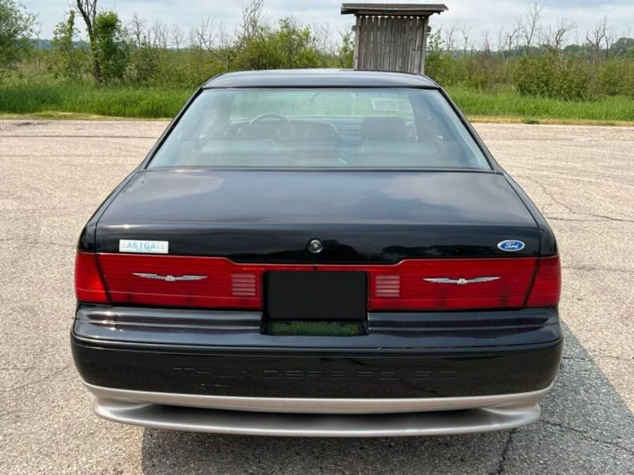 1990 Ford Thunderbird 10th Gen - Image 6 of 12