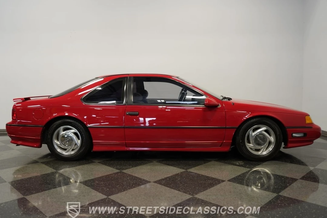 1990 Ford Thunderbird 9th Gen - Image 15 of 21