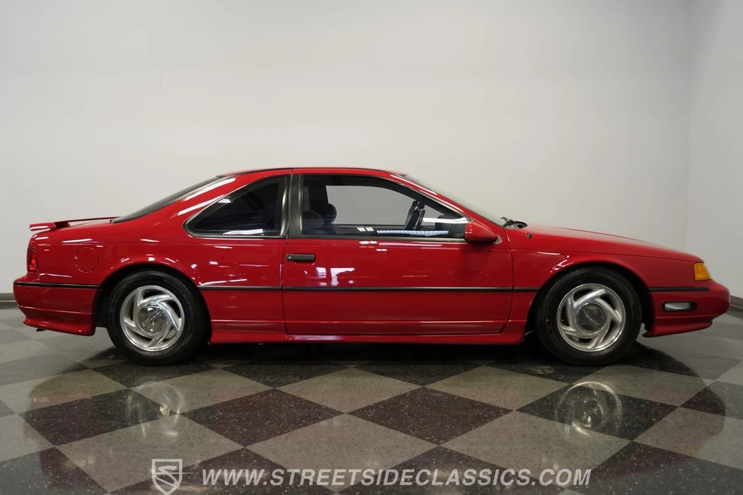1990 Ford Thunderbird 10th Gen - Image 15 of 21