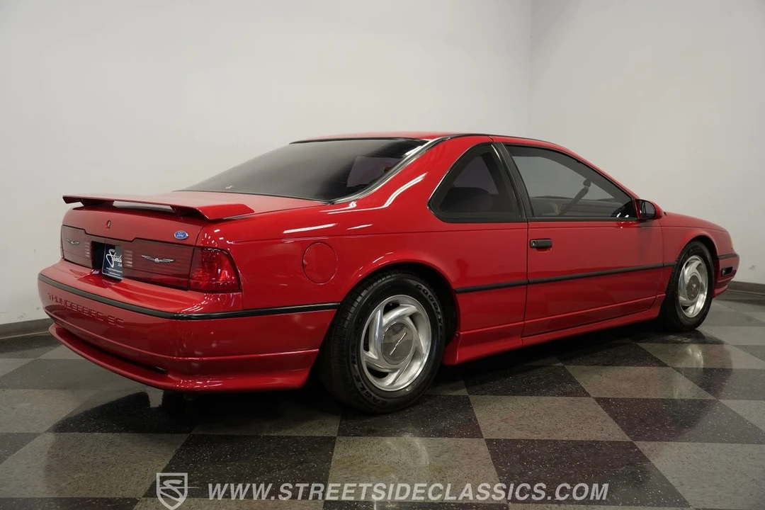 1990 Ford Thunderbird 10th Gen - Image 12 of 12