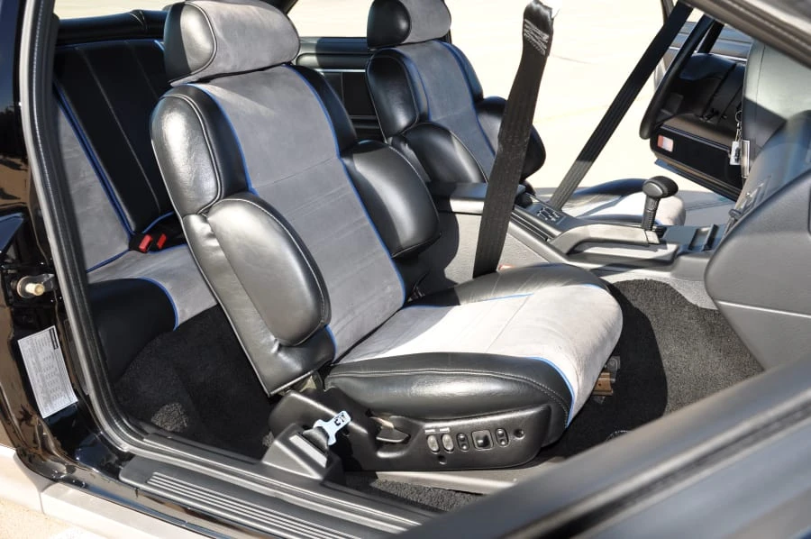 1990 Ford Thunderbird 10th Gen - Image 3 of 12