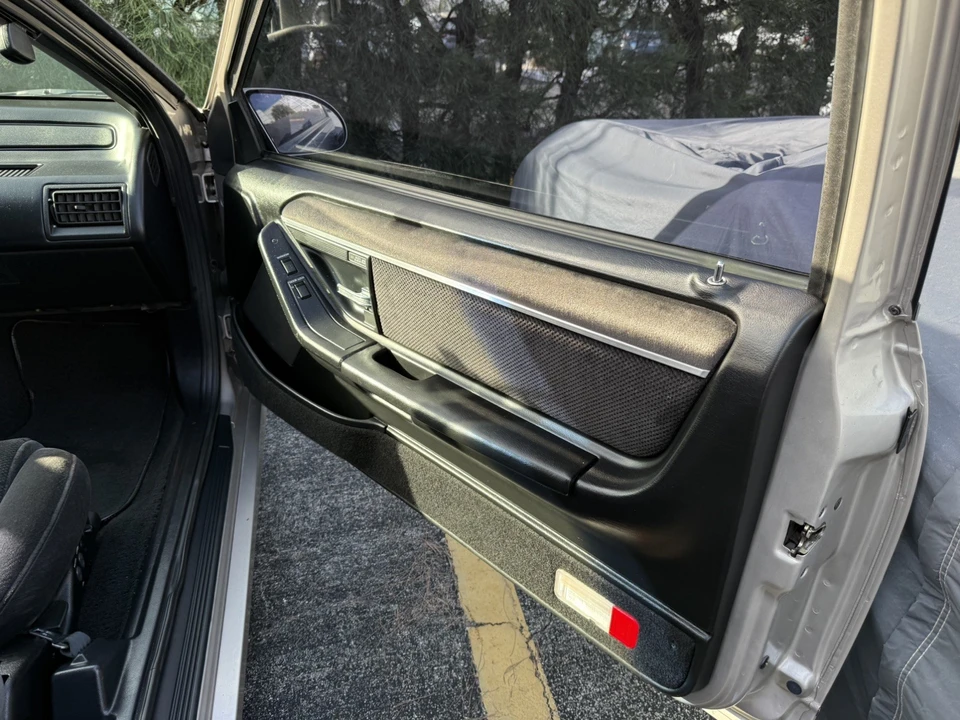 1990 Ford Thunderbird 10th Gen - Image 14 of 31