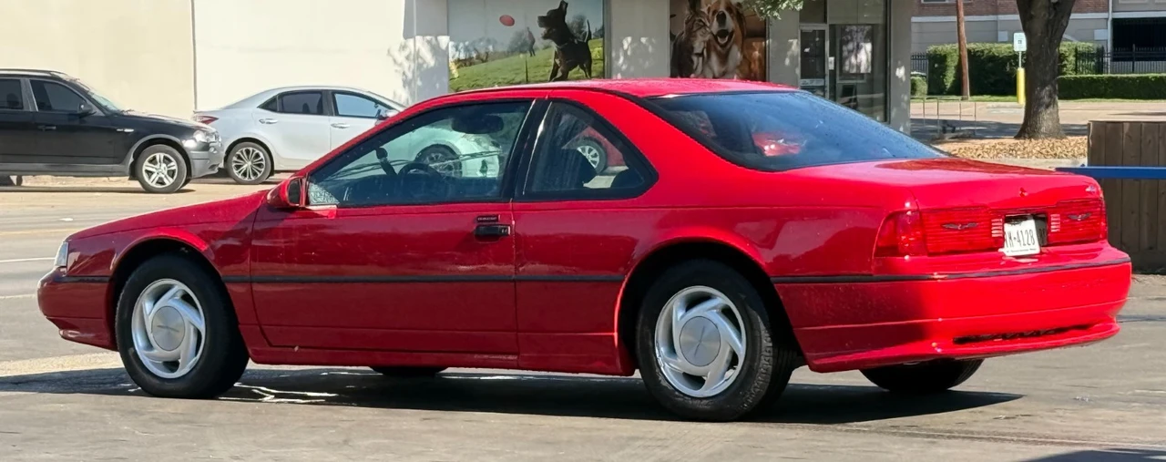 1990 Ford Thunderbird 10th Gen - Image 3 of 22