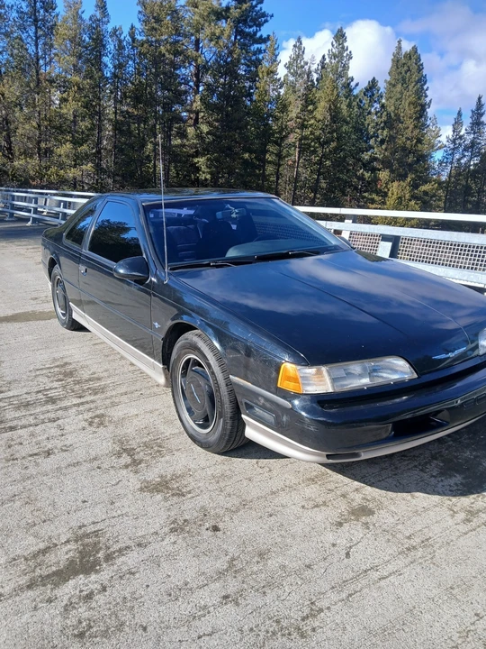 1990 Ford Thunderbird 9th Gen - Image 2 of 21
