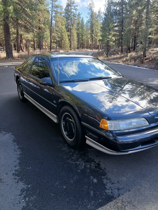1990 Ford Thunderbird 9th Gen - Image 11 of 21