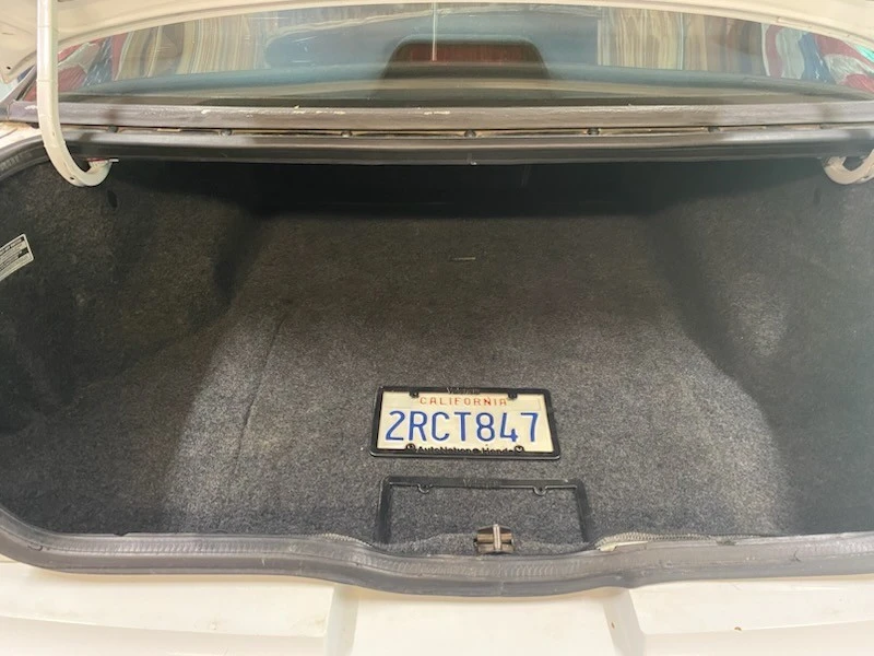 1990 Ford Thunderbird 10th Gen - Image 12 of 13
