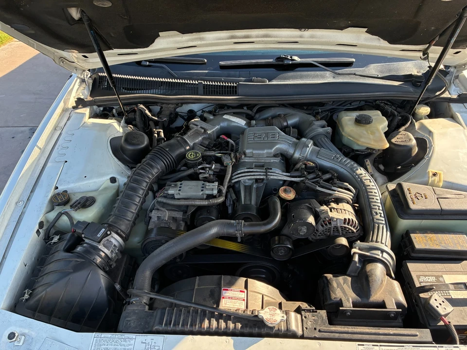 1990 Ford Thunderbird 10th Gen - Image 6 of 25