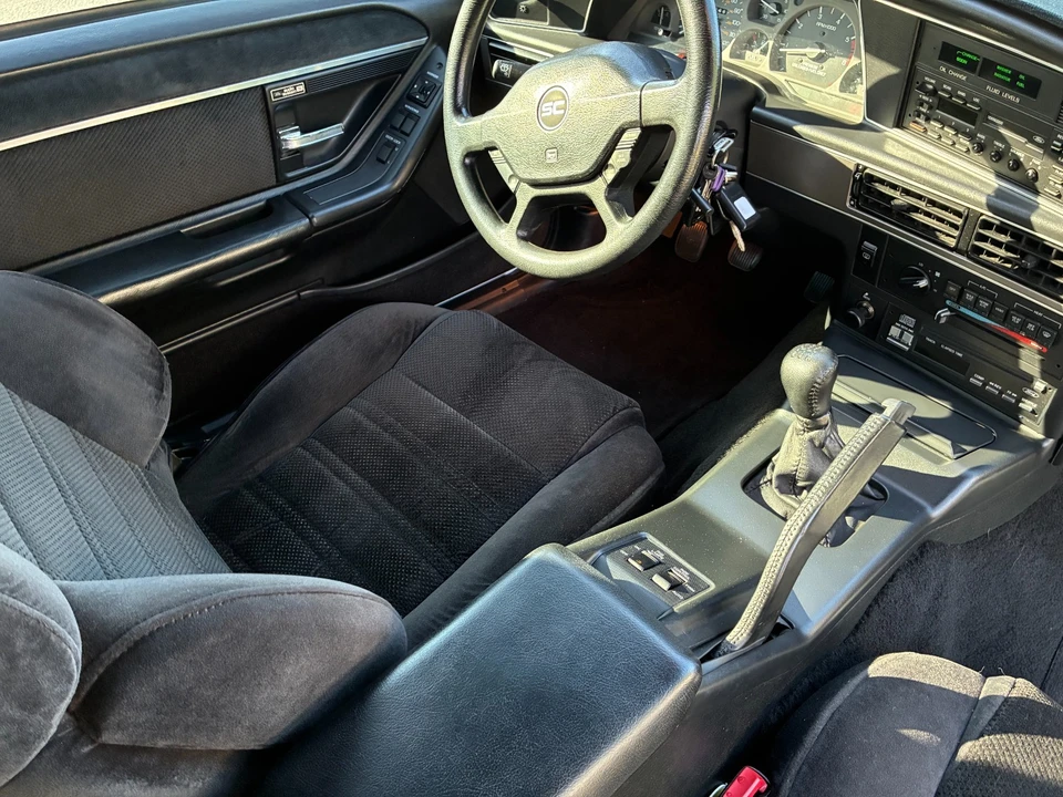 1990 Ford Thunderbird 10th Gen - Image 9 of 25