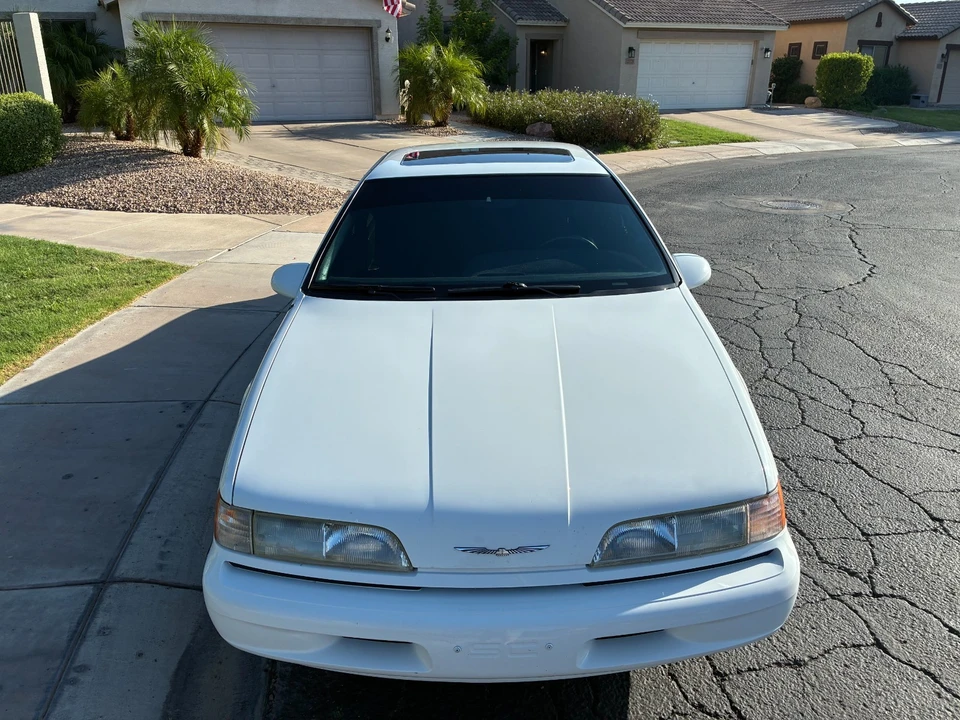 1990 Ford Thunderbird 10th Gen - Image 18 of 25