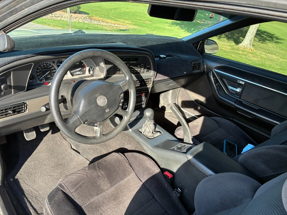 1990 Ford Thunderbird 10th Gen - Image 20 of 25