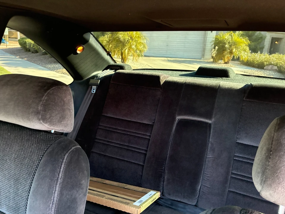 1990 Ford Thunderbird 10th Gen - Image 13 of 25