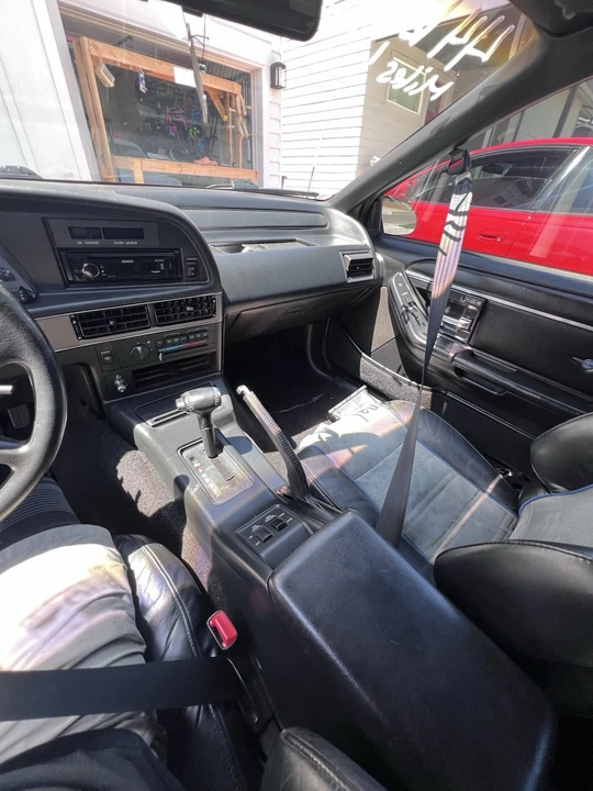 1990 Ford Thunderbird 10th Gen - Image 15 of 23