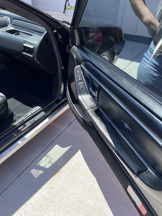 1990 Ford Thunderbird 10th Gen - Image 19 of 23