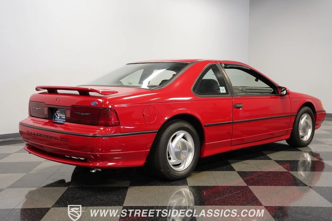 1990 Ford Thunderbird 9th Gen - Image 13 of 21