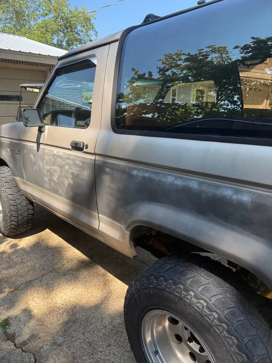 1990 Ford Bronco 4th Gen - Image 4 of 10