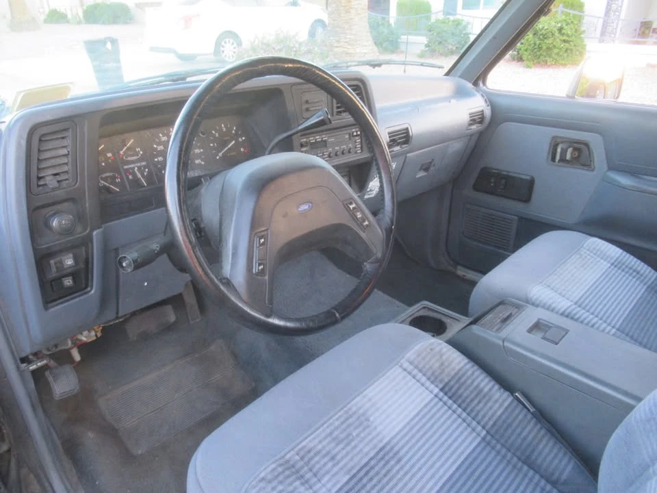 1990 Ford Bronco II - Image 11 of 16