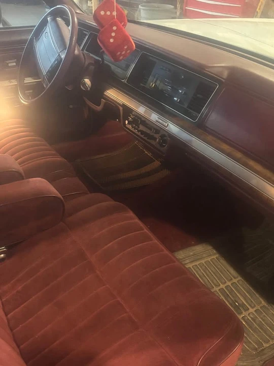 1990 Ford Crown Victoria - Image 3 of 5