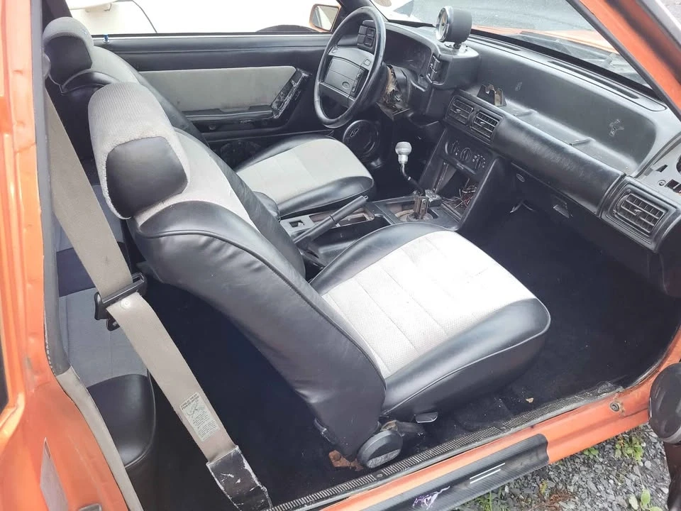 1990 Ford Mustang 3rd Gen - Image 2 of 4