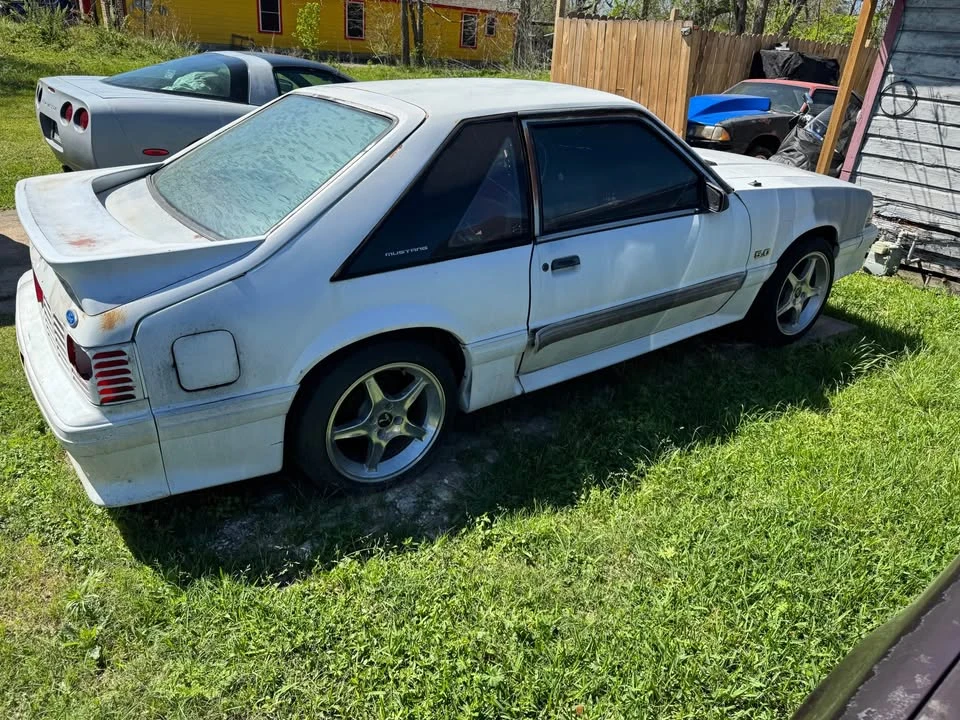 1990 Ford Mustang 3rd Gen - Image 4 of 12