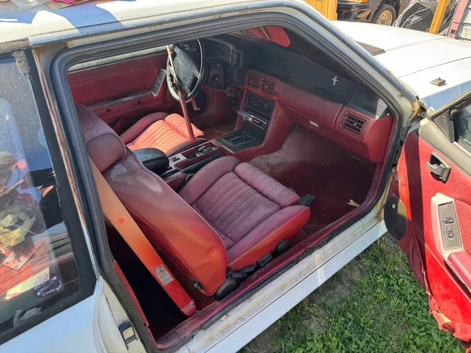 1990 Ford Mustang 3rd Gen - Image 7 of 12