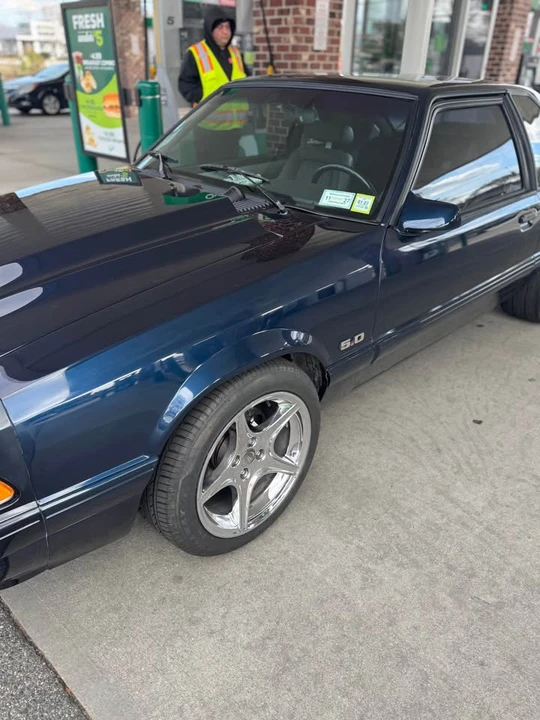1990 Ford Mustang 3rd Gen - Image 9 of 10