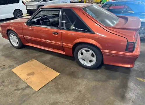 1990 Ford Mustang GT